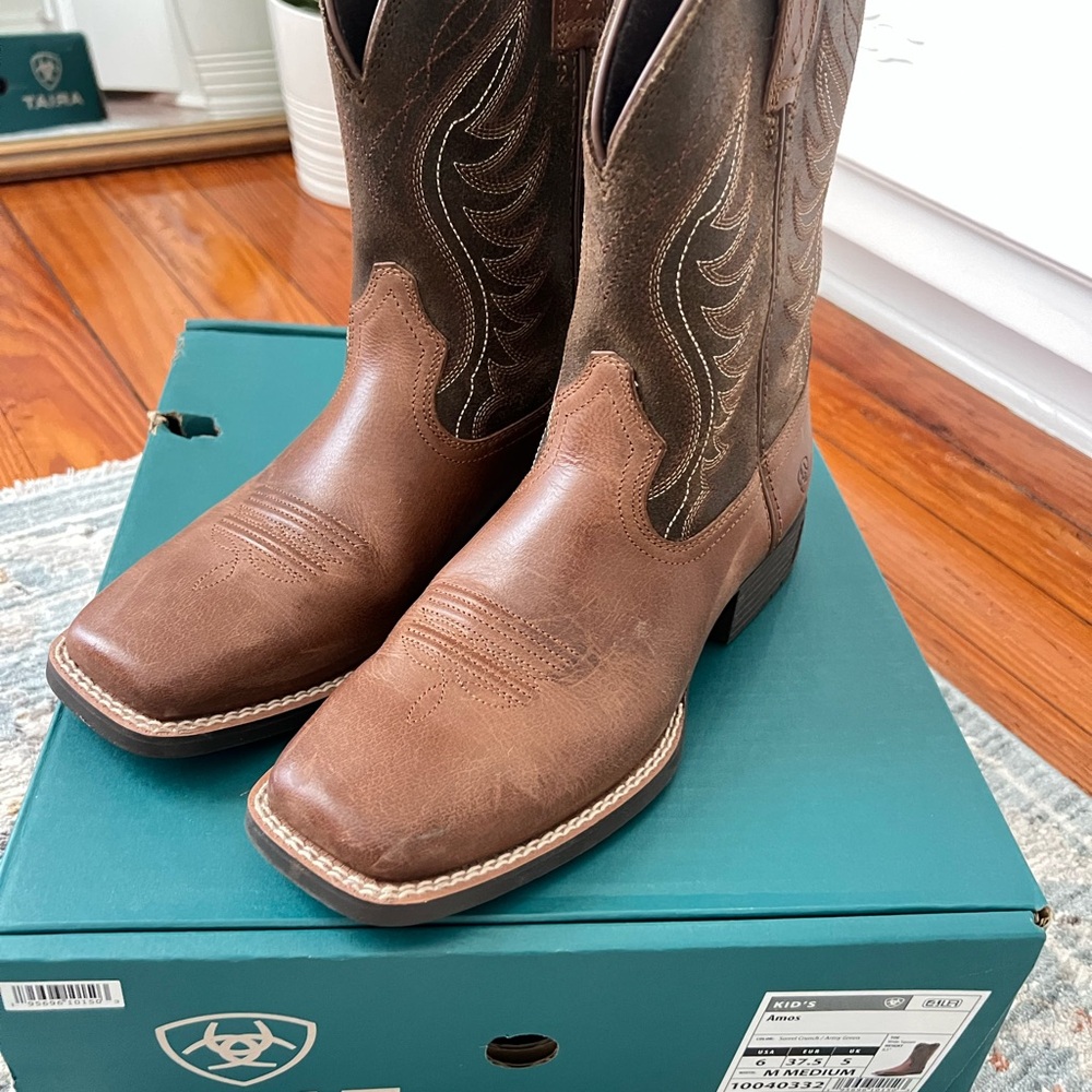 Ariat Cowboy Youth Boots